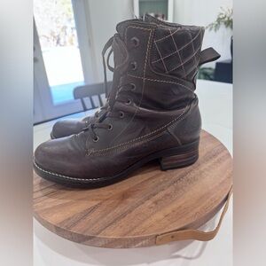 Taos Brown Leather Lace-Up Boots Size 41